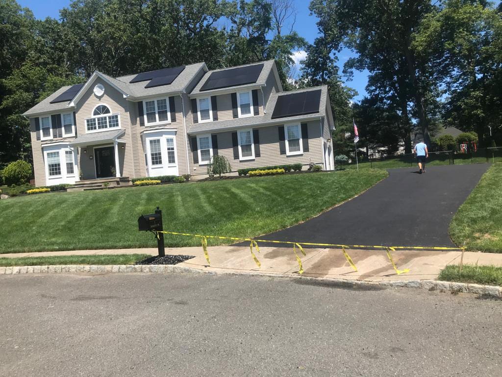 Asphalt Driveways by Islip Paving & Masonry in Long Island (13)